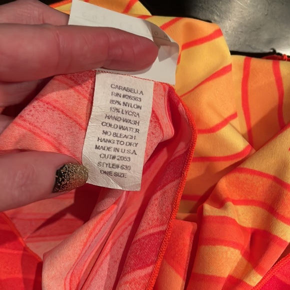 Tiger Striped Sarong - Picture 6 of 6